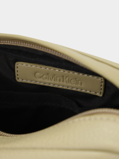 Кросс-боди Calvin Klein модель K50K511606-MSS — фото 5 - INTERTOP