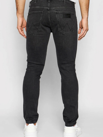 Зауженные джинсы Wrangler модель W18SHT120_34 — фото - INTERTOP