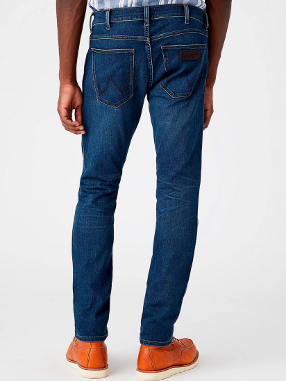 Прямые джинсы Wrangler модель W18SCV39X_30 — фото 2 - INTERTOP