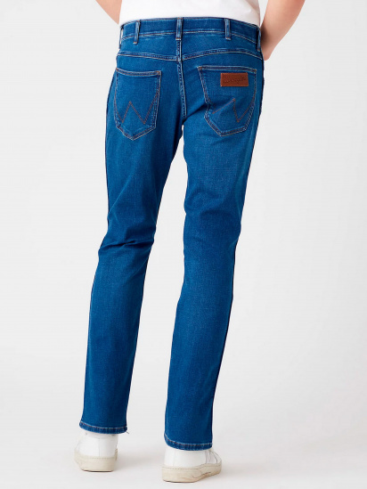 Зауженные джинсы Wrangler модель W15QCS27A_30 — фото 2 - INTERTOP