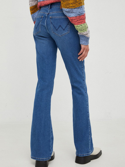 Расклешенные джинсы Wrangler модель W28B4734R_32 — фото 2 - INTERTOP